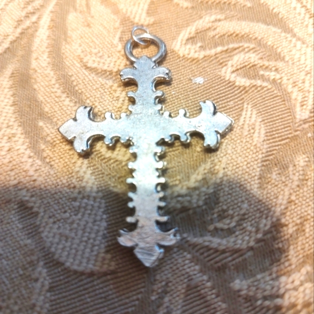▫️✝️▫️Beautiful Vintage Ornate Silver Metal Cross Pendant - Picture 9 of 9